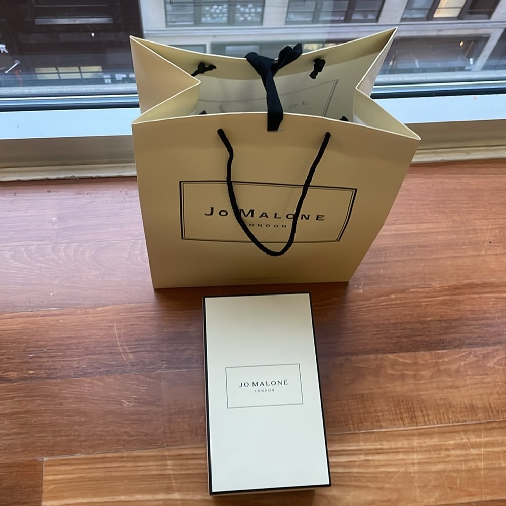 Jo Malone Empty box and gift bag with black paper